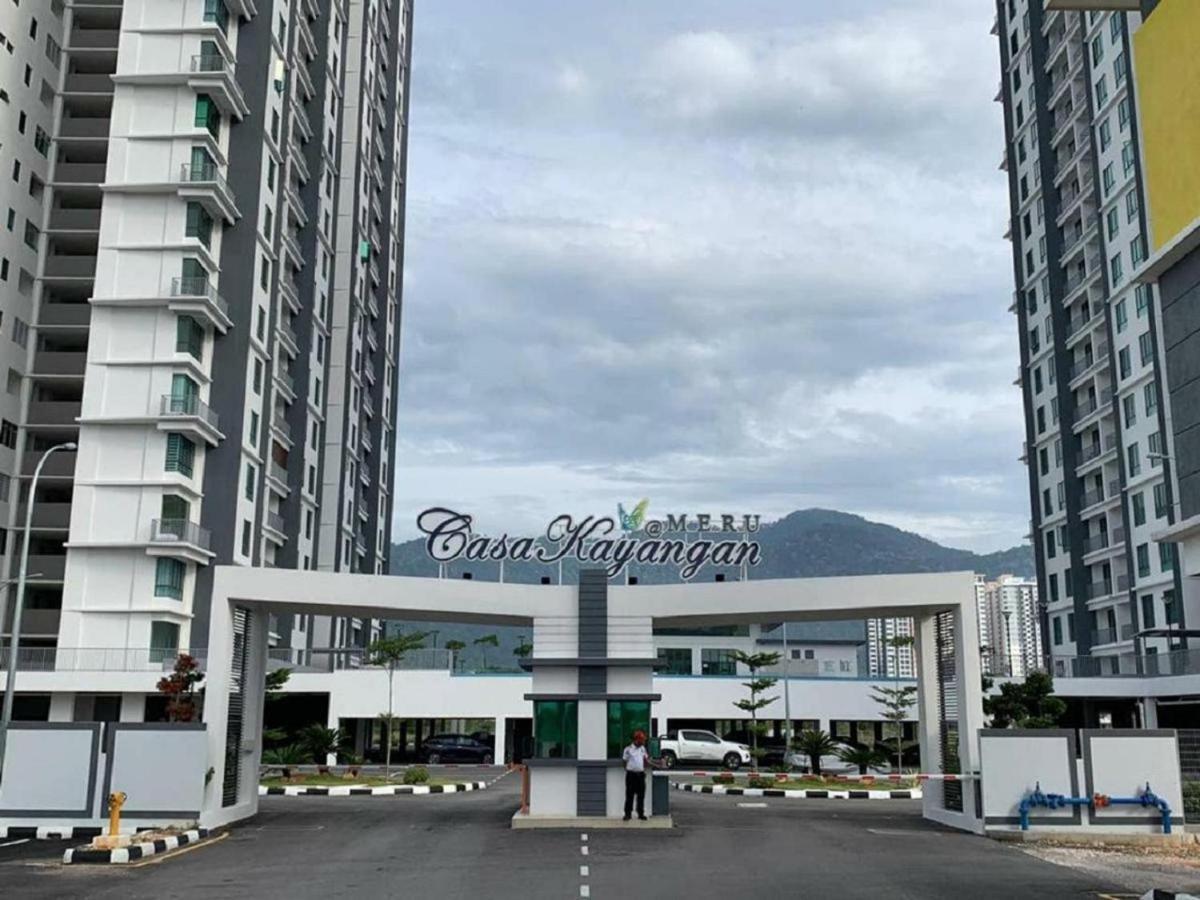 Pangsapuri Casa Kayangan Meru, *